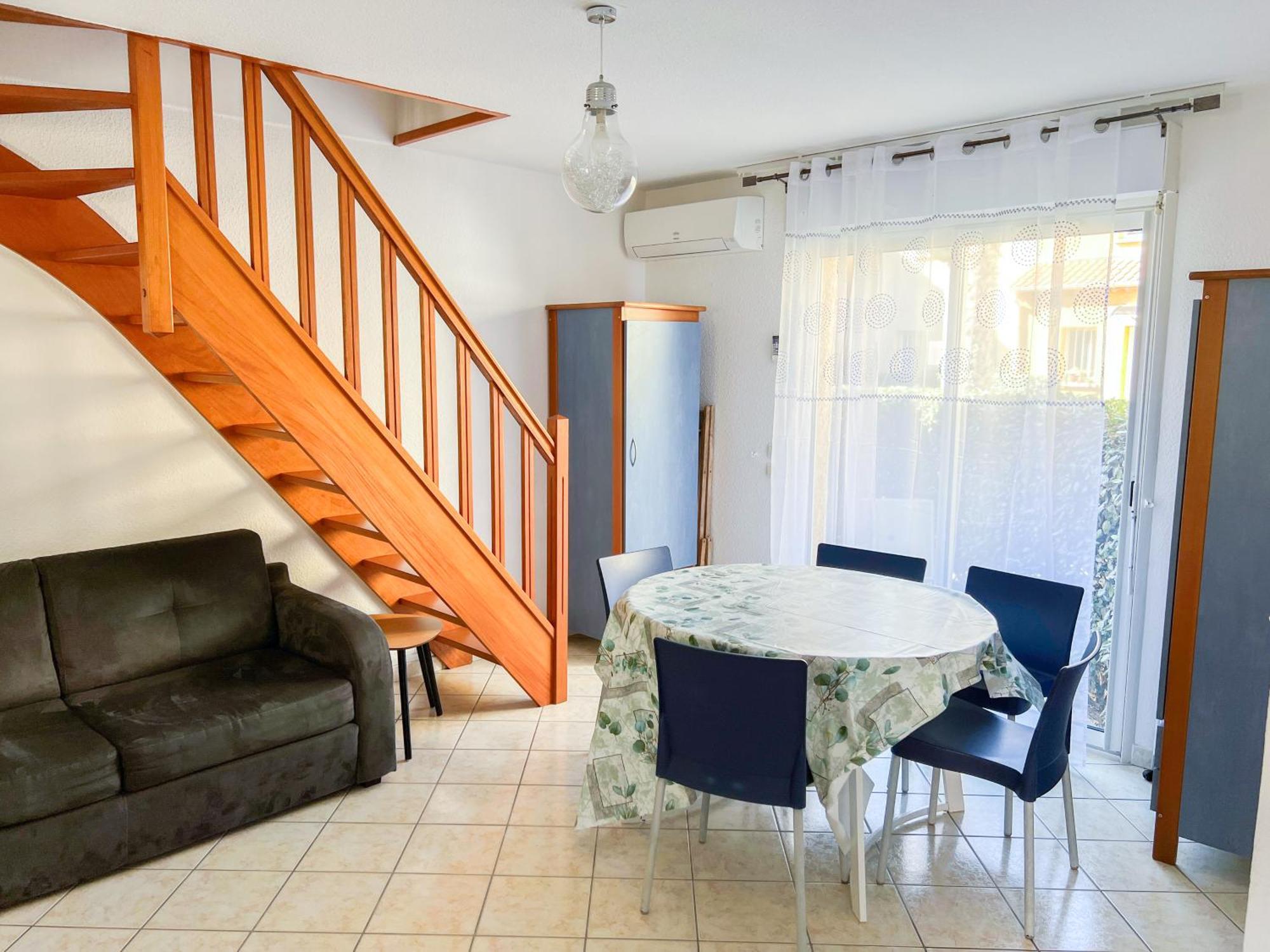 Maison Familiale Dans Le Domaine De La Avec Piscine Privee, A 200m De La Holiday home *