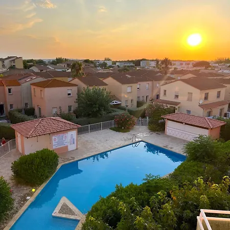 Maison Familiale Dans Le Domaine De La Plage Avec Piscine Privee, A 200M De La Mer Valras-Plage Exterior photo