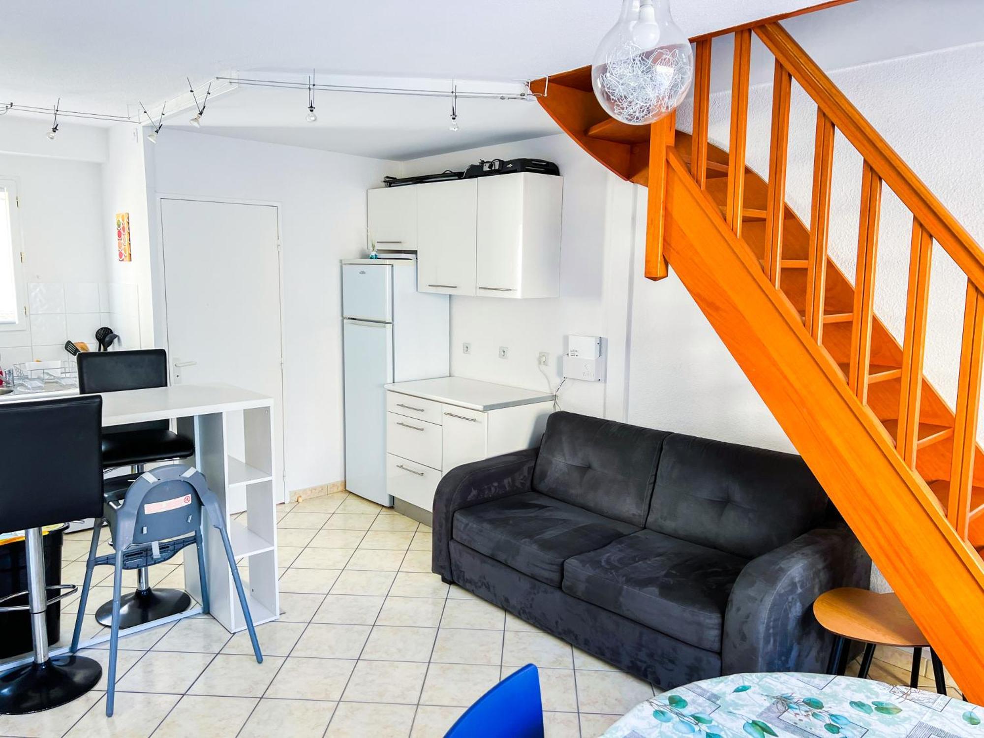 Hébergement de vacances Maison Familiale Dans Le Domaine De La Avec Piscine Privee, A 200m De La *