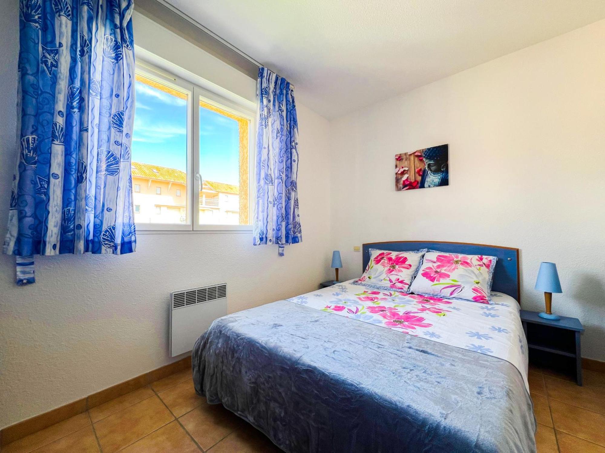 Maison Familiale Dans Le Domaine De La Avec Piscine Privee, A 200m De La